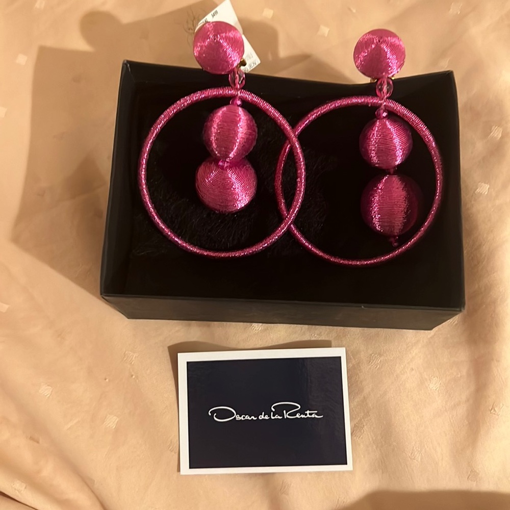 Oscar de la Renta earrings